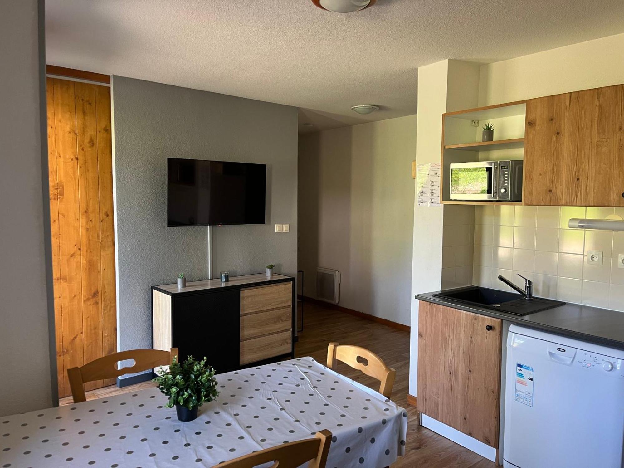 Apartment Pied De Piste Chamrousse